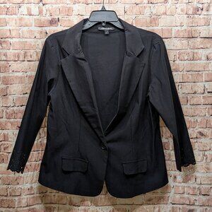 Alex & Olivia BLACK Blazer with detailed Sleeves Size Large